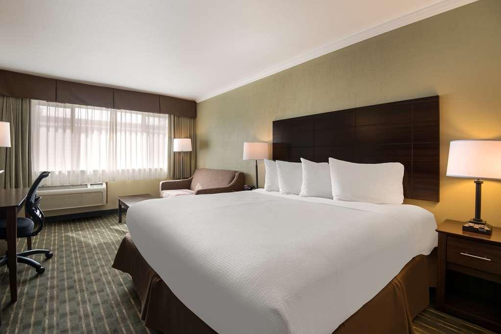 Best Western Holiday Hotel Coos Bay Ruang foto