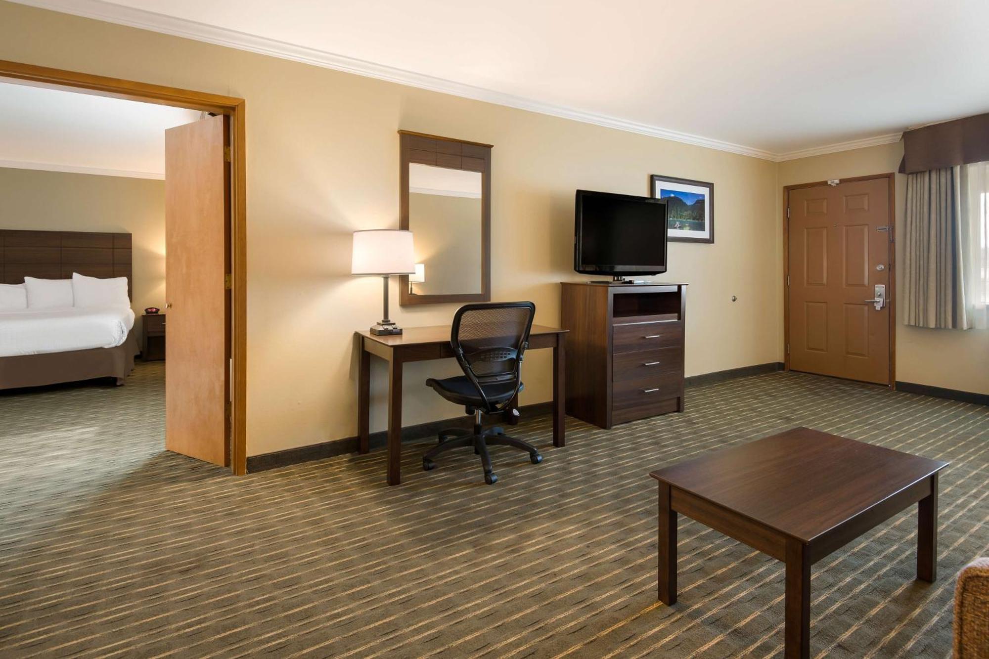 Best Western Holiday Hotel Coos Bay Bagian luar foto