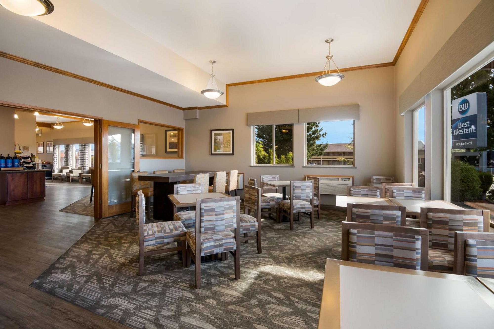 Best Western Holiday Hotel Coos Bay Bagian luar foto