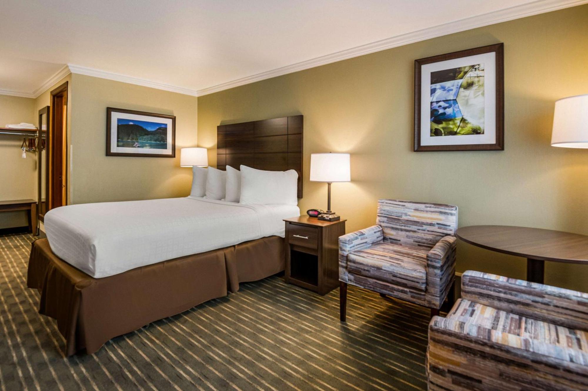 Best Western Holiday Hotel Coos Bay Bagian luar foto