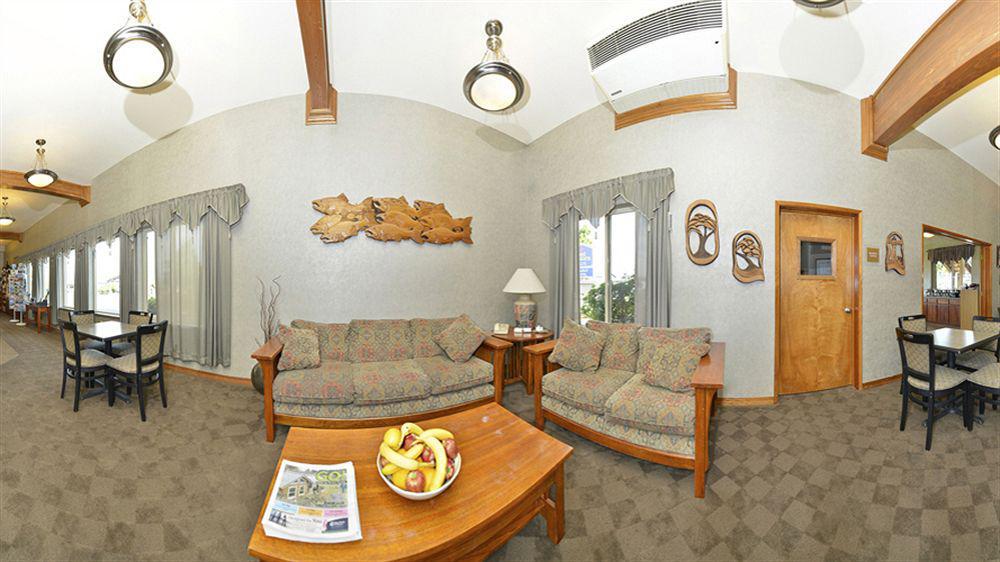 Best Western Holiday Hotel Coos Bay Bagian luar foto