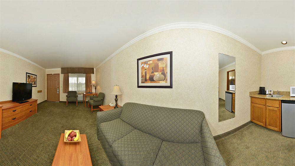 Best Western Holiday Hotel Coos Bay Bagian luar foto